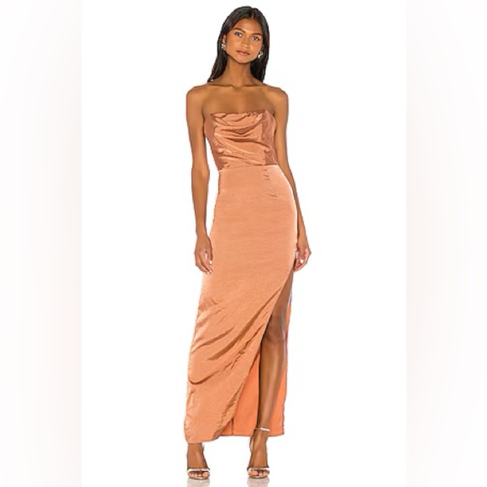 Superdown Farah Satin Maxi Dress
Strapless Dress in Copper size small